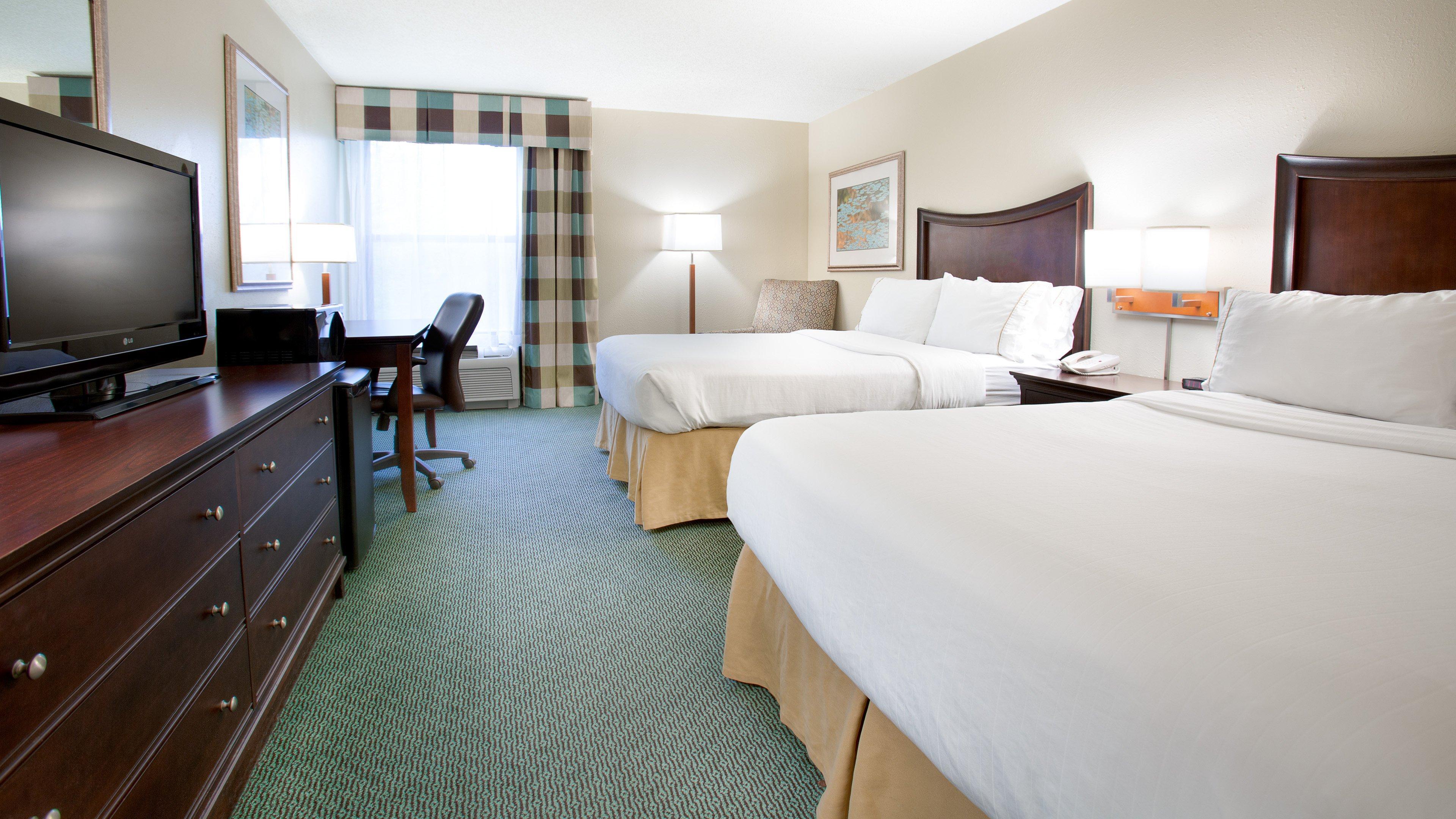 Holiday Inn Express Indianapolis Airport By Ihg Plainfield Buitenkant foto